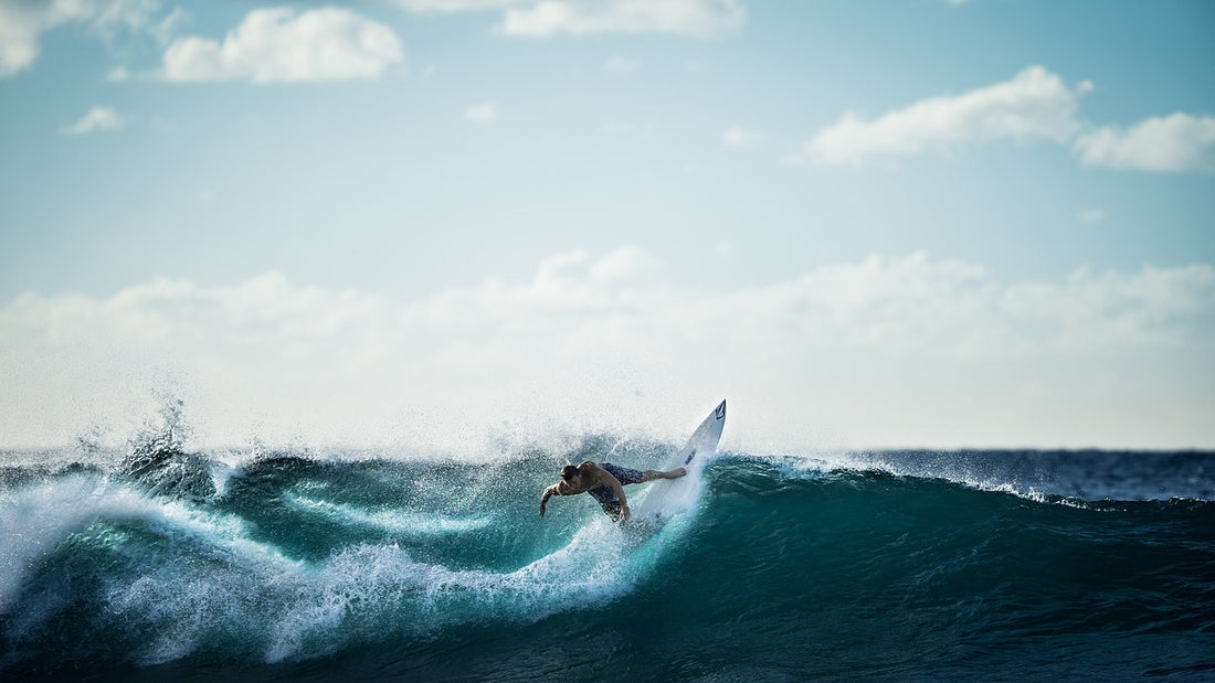 Cómo las tablas de surf hechas con materiales reciclados están revolucionando el deporte